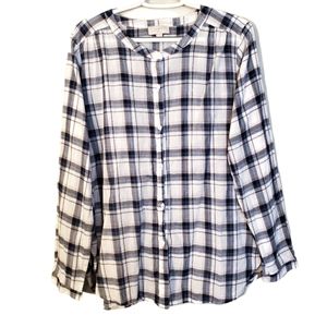 LOFT Collarless Blue Pink Lightweight Flannel Top